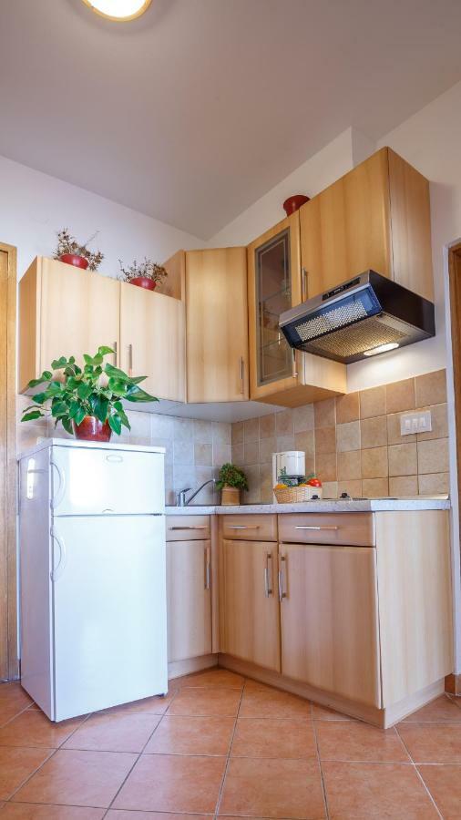 Apartment Josephine 2 Malinska Zewnętrze zdjęcie